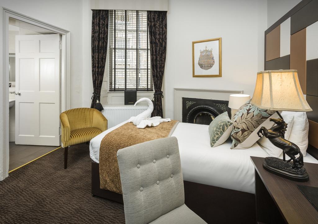Ballantrae Albany Hotel