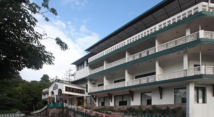 Country Inn & Suites by Radisson, Mussoorie
