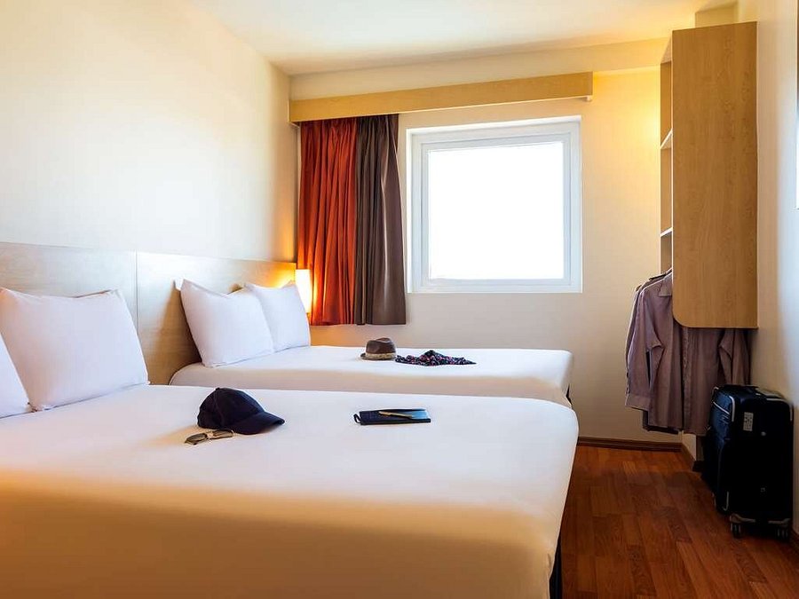ibis Juarez Consulado Hotel