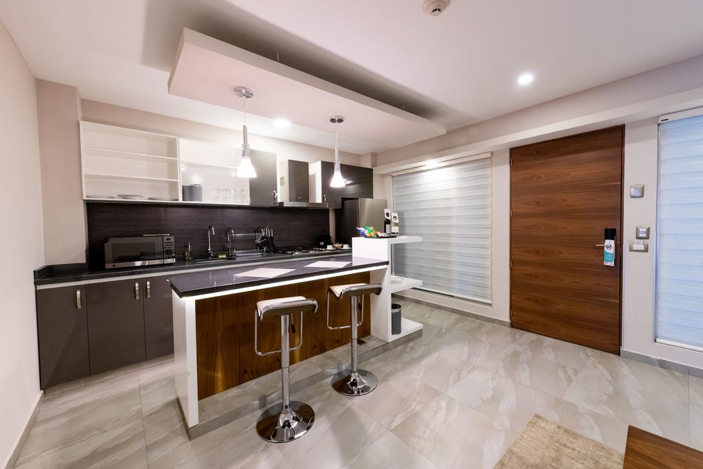 J Towers Hotel Boutique