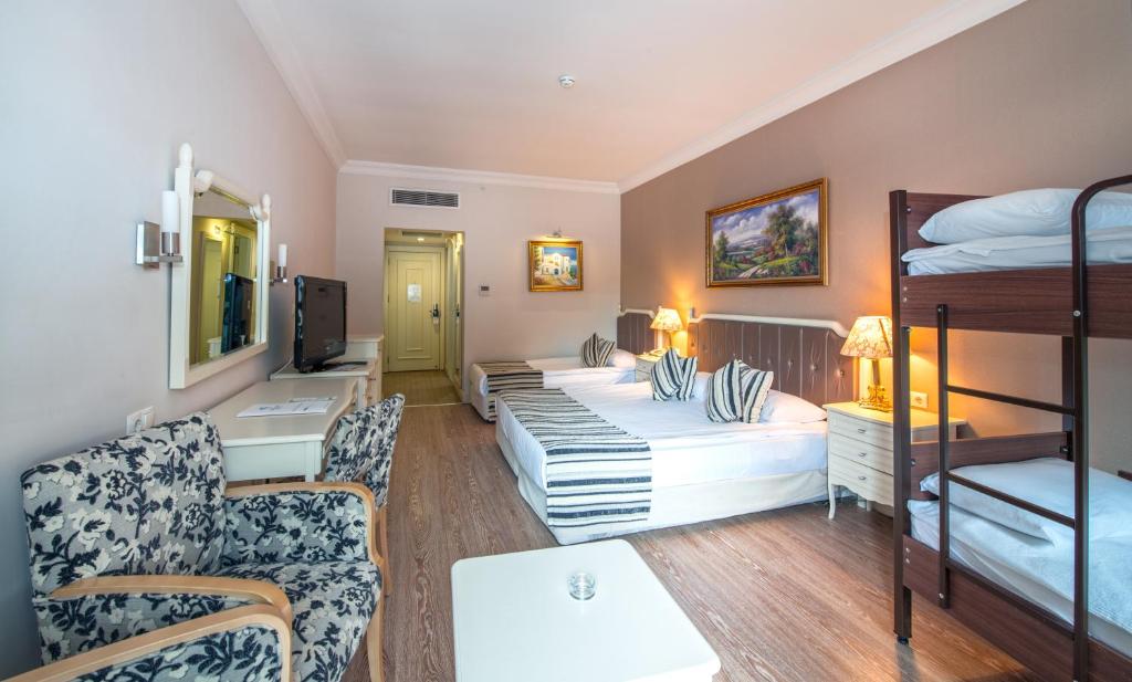 Crystal Tat Beach Golf Resort & Spa- All Inclusive