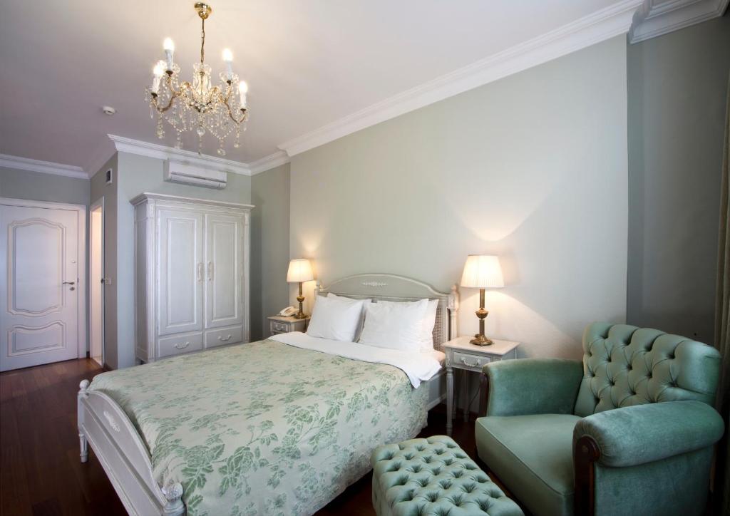 Hotel Sari Konak