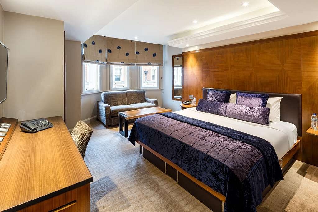 Radisson Blu Hotel, London Tottenham Court Road (Formerly Edwardian Kenilworth)