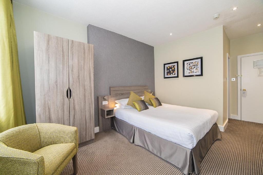 Phoenix Hotel