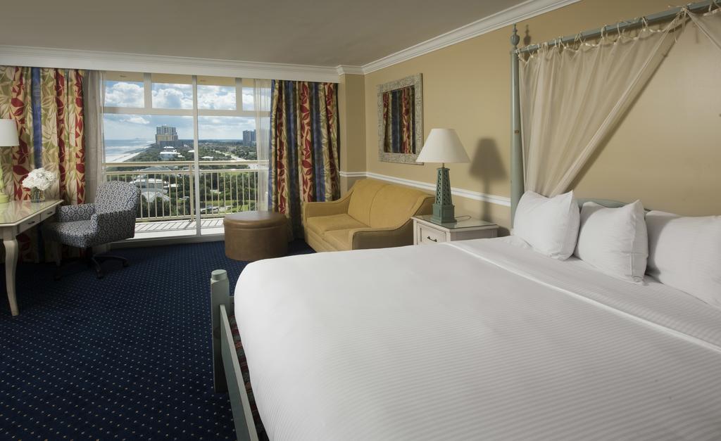 The Shores Resort & Spa