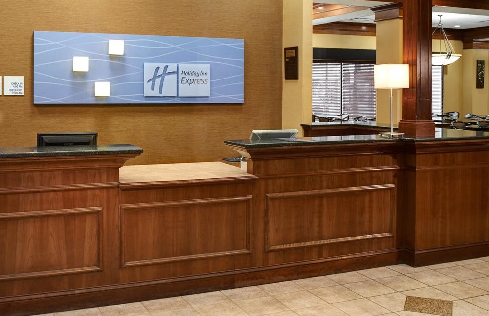 Holiday Inn Express & Suites Detroit Downtown