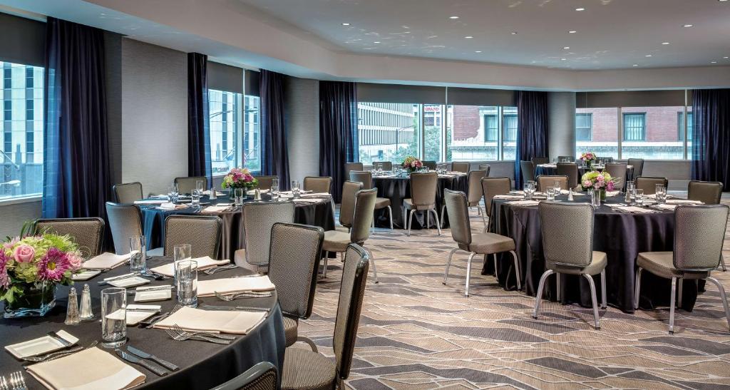 Hyatt Centric Chicago Magnificent Mile