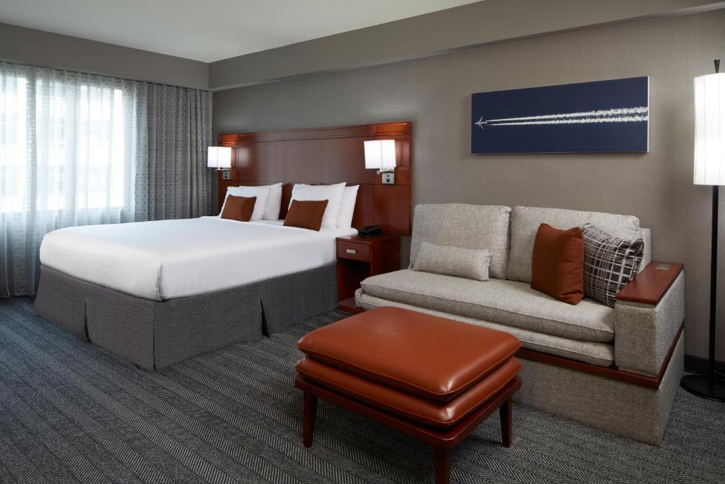 Courtyard by Marriott LAX
