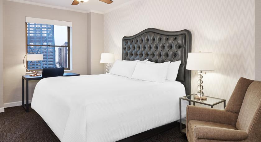 Selina Chicago (Formerly The Tremont)