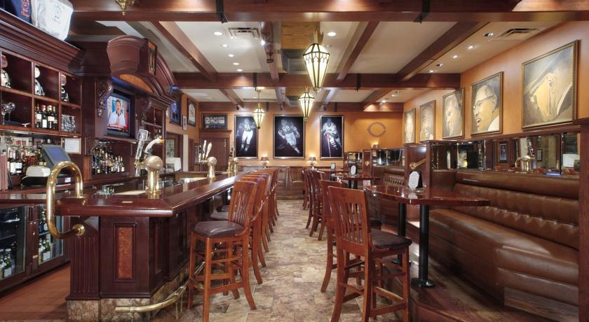 Selina Chicago (Formerly The Tremont)
