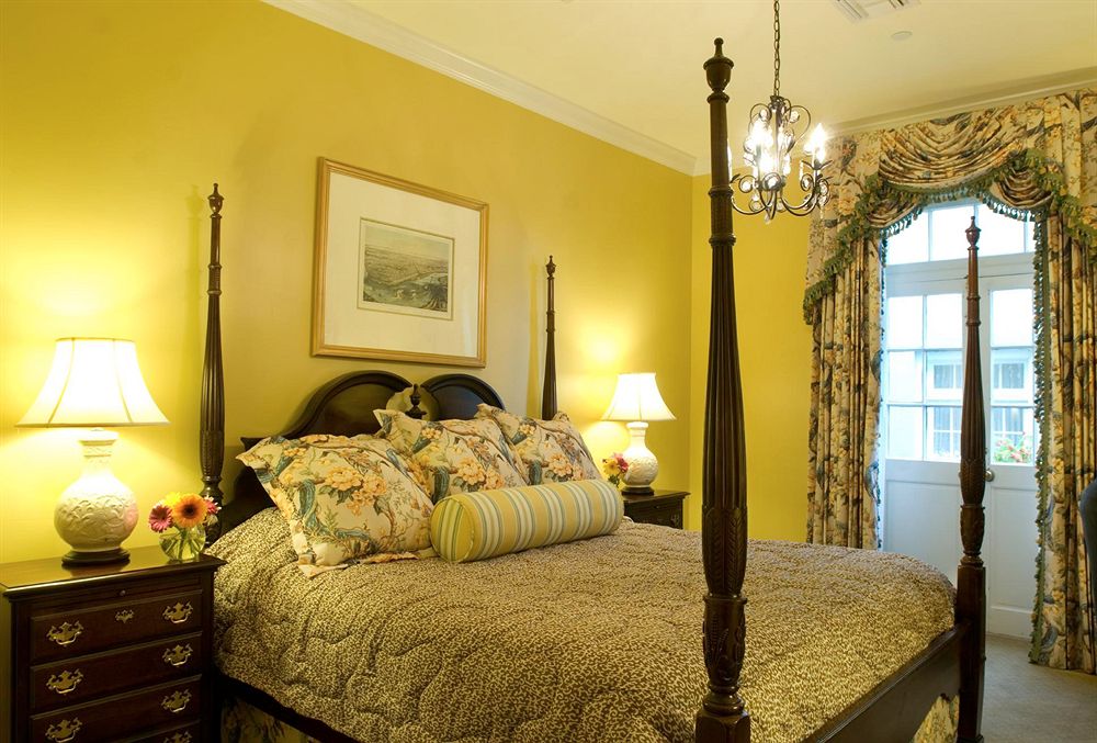 Bienville House