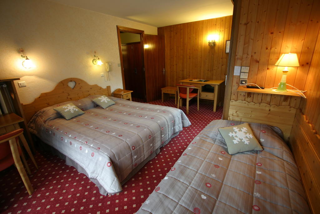 Hotel Chris-tal