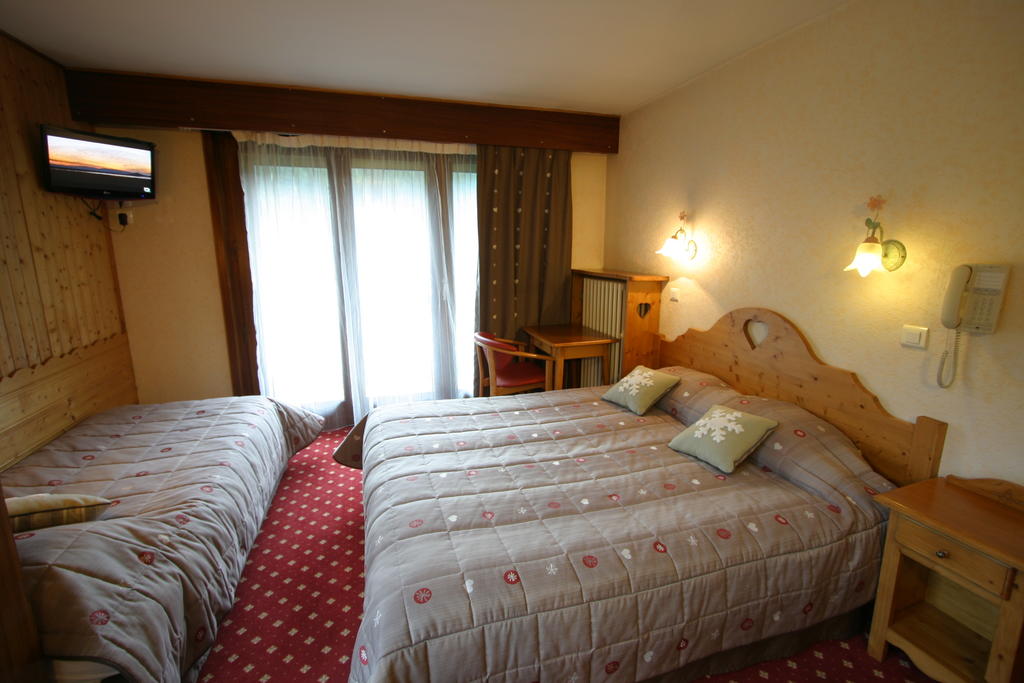 Hotel Chris-tal