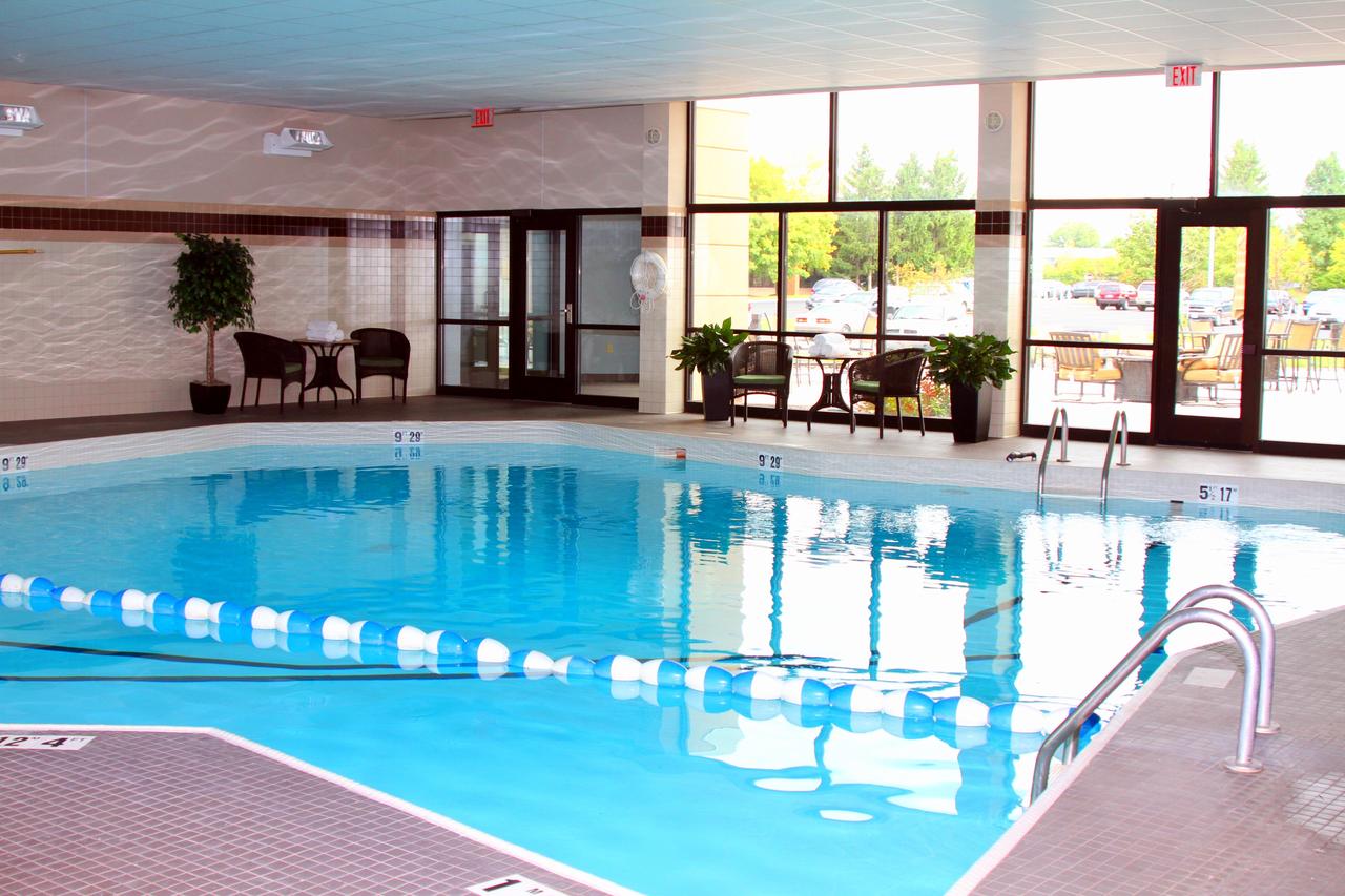 Holiday Inn Syracuse-Liverpool-Exit 37