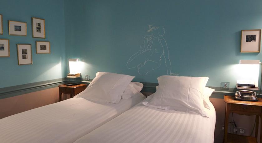 Hotel Crayon by Elegancia