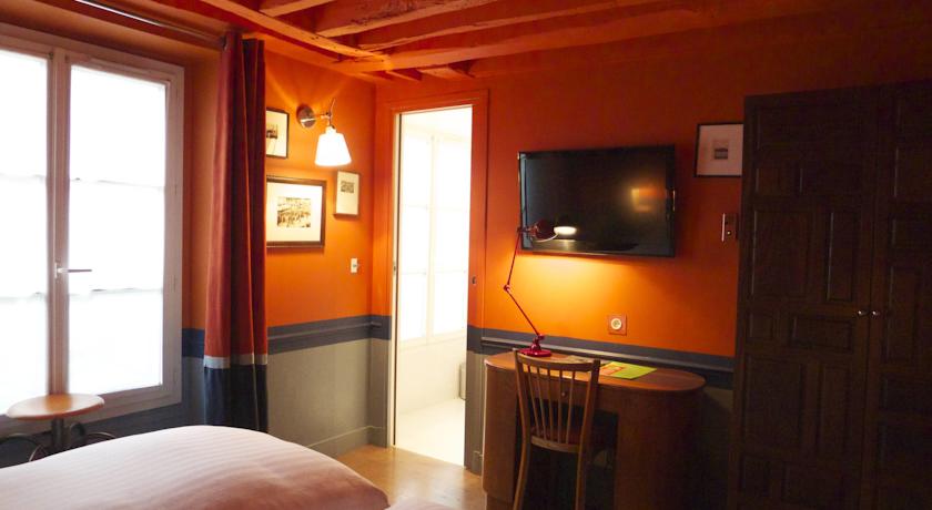 Hotel Crayon by Elegancia
