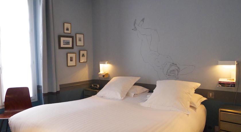 Hotel Crayon by Elegancia