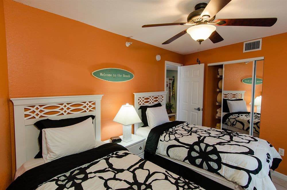 South Beach Condo Hotel by Sunsational Beach Rentals LLC