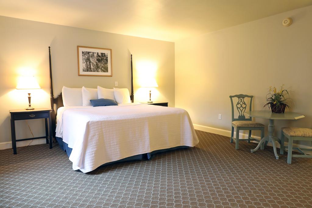 Natural Bridge Historic Hotel & Conference Center