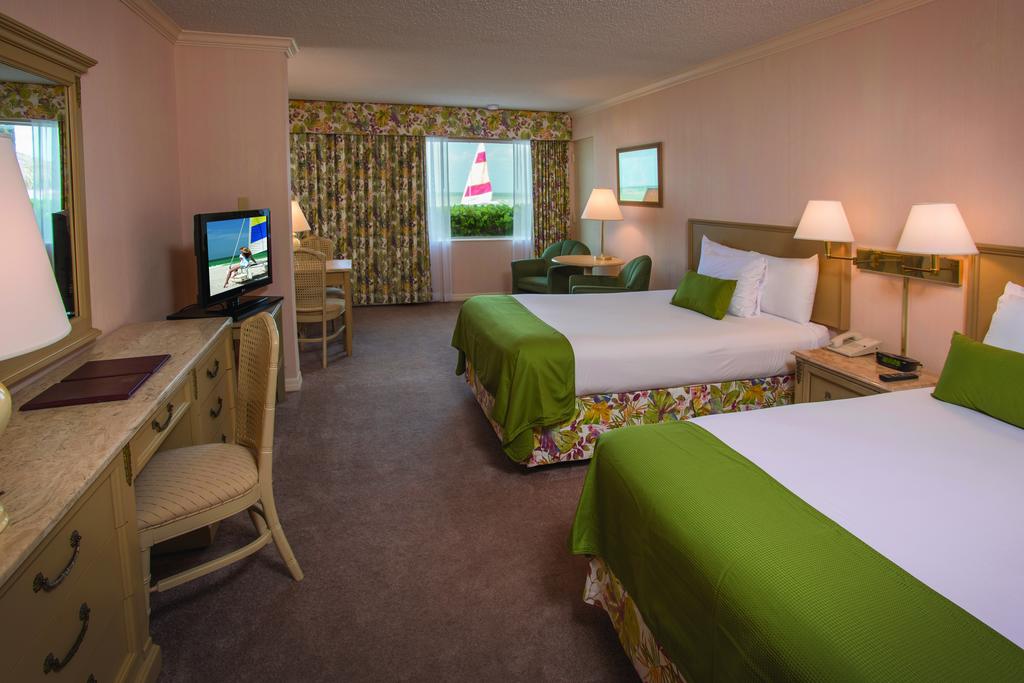 Sandcastle Resort at Lido Beach