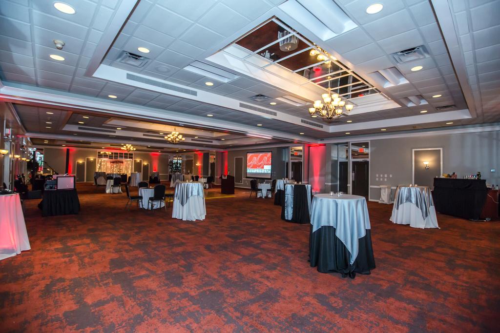 Ramada Hotel & Conference Center by Wyndham Jacksonville