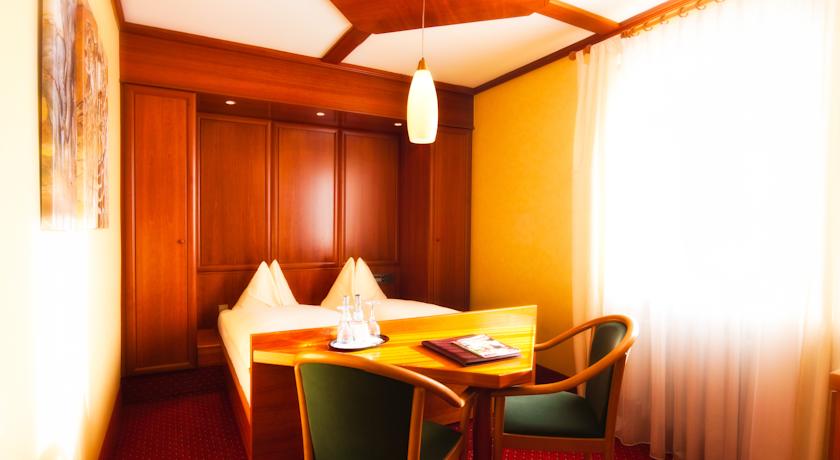 Hotel Azenberg
