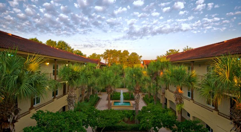 Blue Tree Resort at Lake Buena Vista