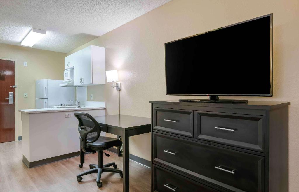 Extended Stay America - Orlando - Conv Ctr - 6443 Westwood