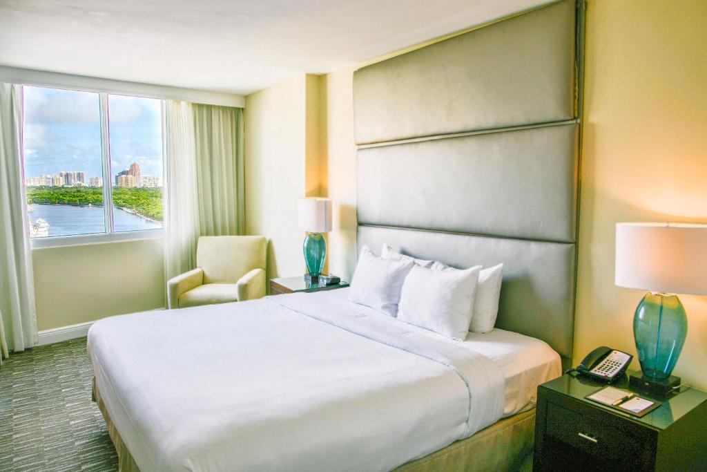 GALLERYone- A DoubleTree Suites by Hilton Hotel