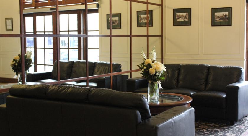 Adelaide Inn