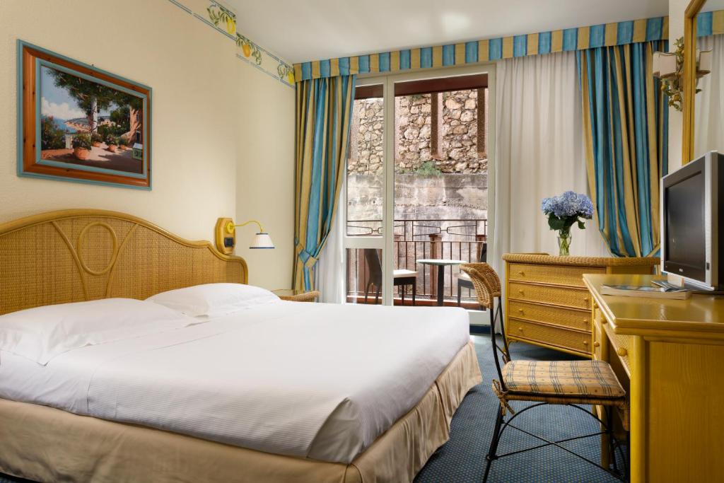 UNAHOTELS Capotaormina