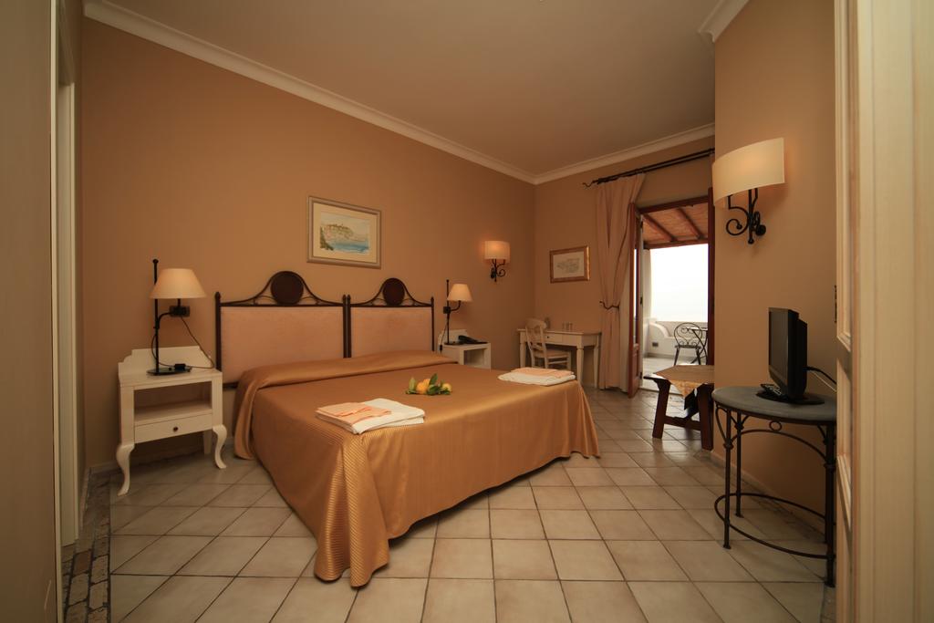 Hotel Villa Enrica - Aeolian Charme