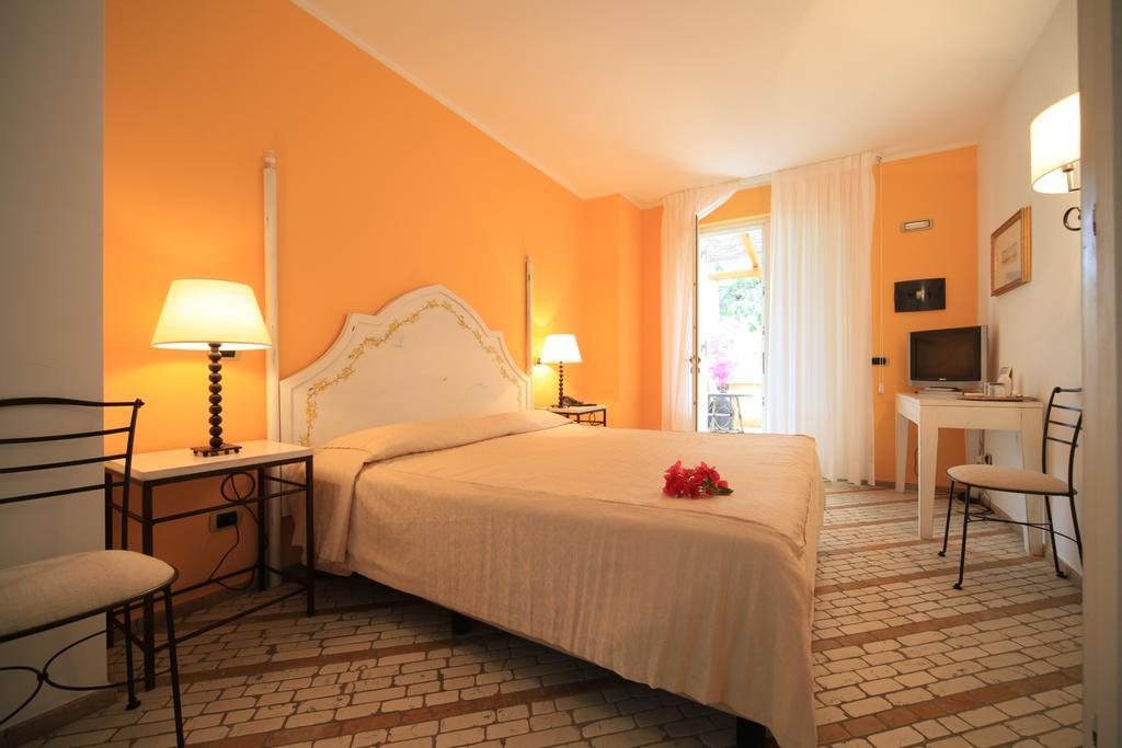 Hotel Villa Enrica - Aeolian Charme