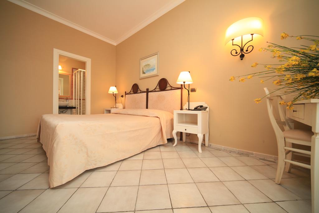Hotel Villa Enrica - Aeolian Charme
