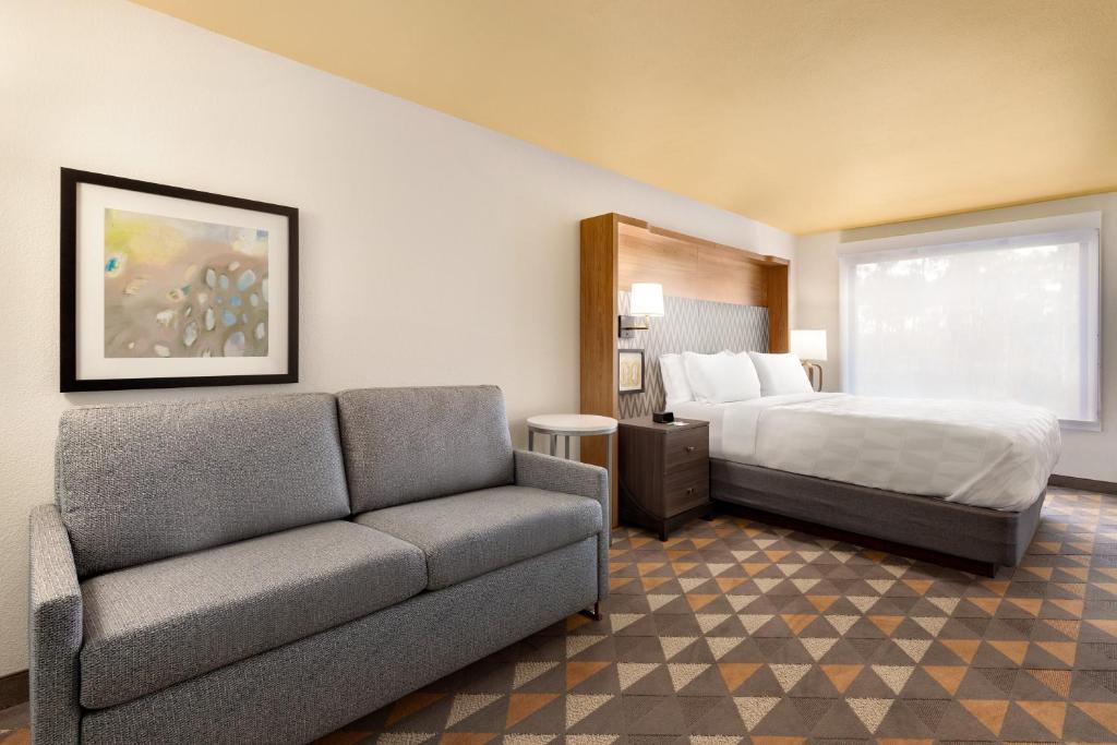 Holiday Inn Houston Intercontinental Airport