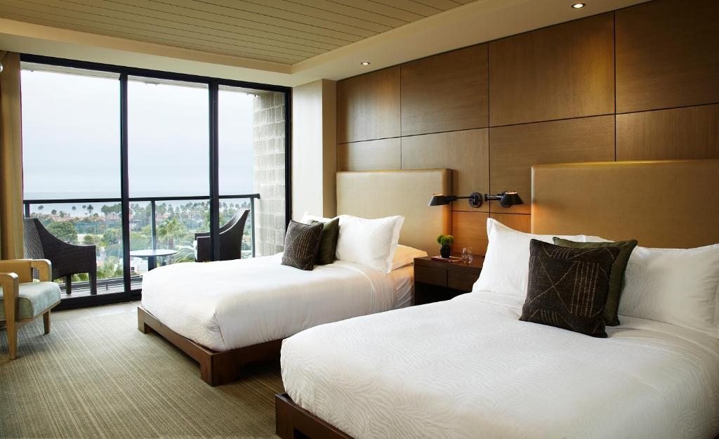 Hotel La Jolla, Curio Collection by Hilton