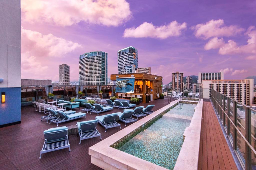 Hokulani Waikiki By Hilton Grand Vacations