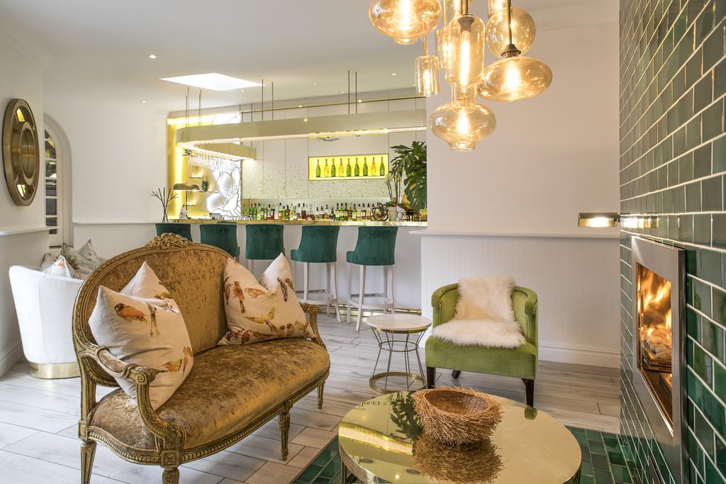 Fairlawns Boutique Hotel & Spa