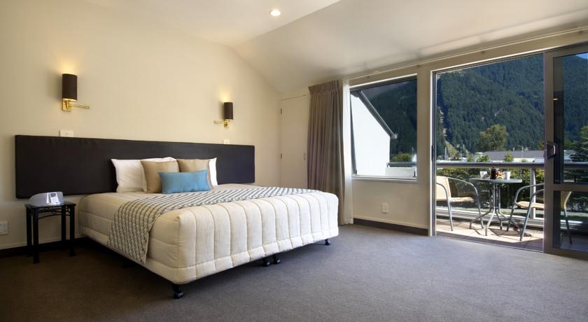Hurley's of Queenstown