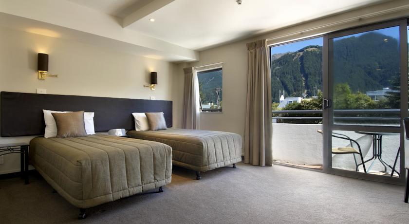 Hurley's of Queenstown