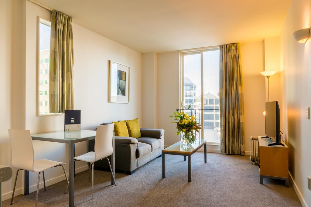 Astelia Apartment
