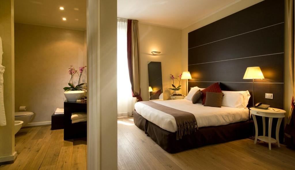 Townhouse 33 Boutique Hotel