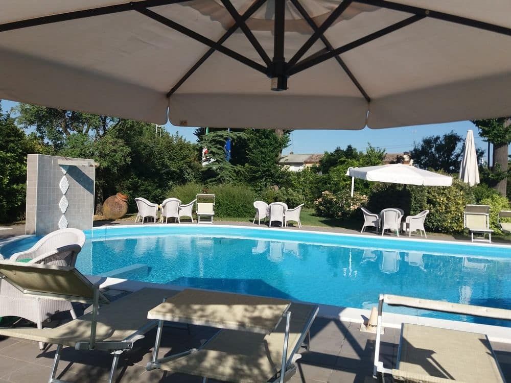 Relais Villa Roncuzzi