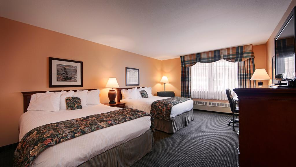 The Landing Hotel & Restaurant