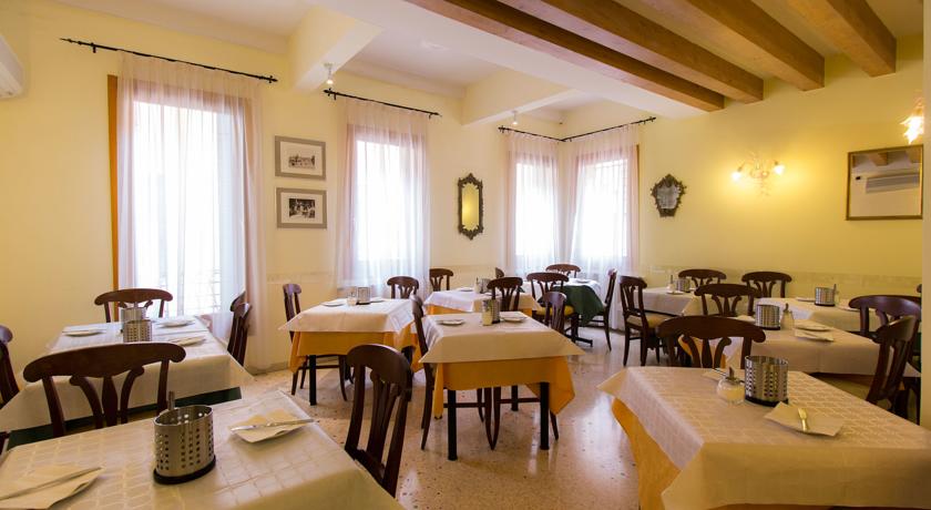 Hotel Antigo Trovatore