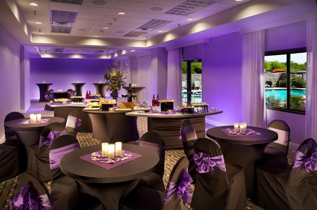 Radisson Hotel Phoenix Airport