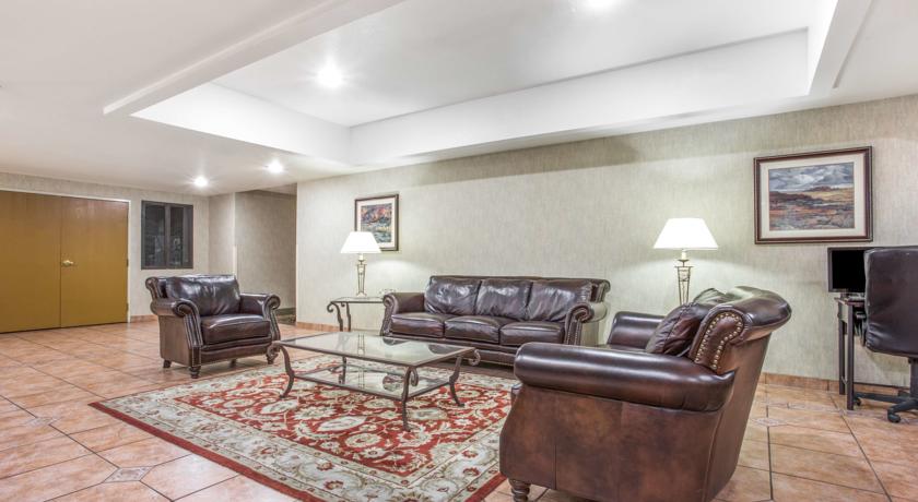 Hawthorn Suites by Wyndham Tempe