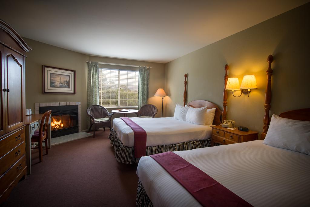Cambria Pines Lodge