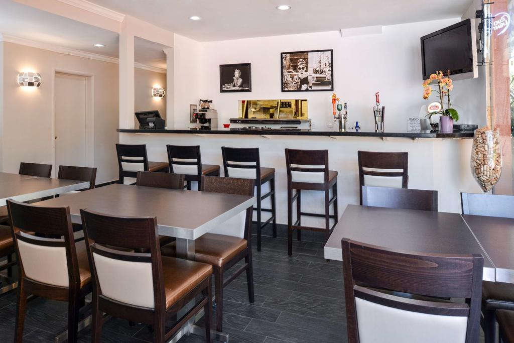 Best Western Hollywood Plaza Inn