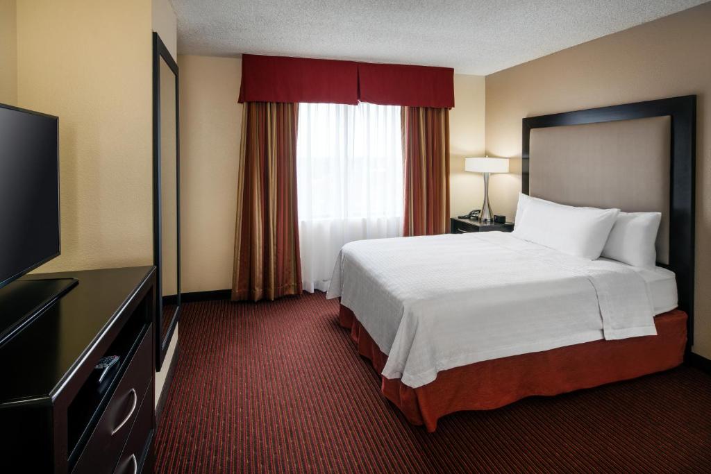 Homewood Suites by Hilton Anaheim-Main Gate Area
